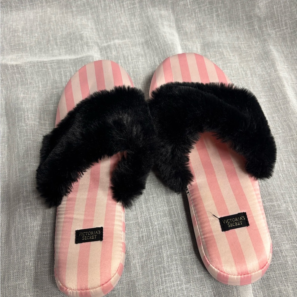 Victoria's Secret Pink Striped Footbed Black Faux-Fur Slide Slippers Size Small